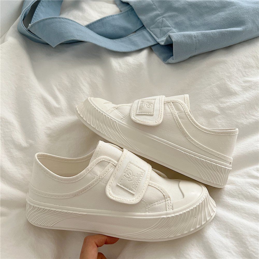 Women Shoes Must Have - Le scarpe da ginnastica bianche estive