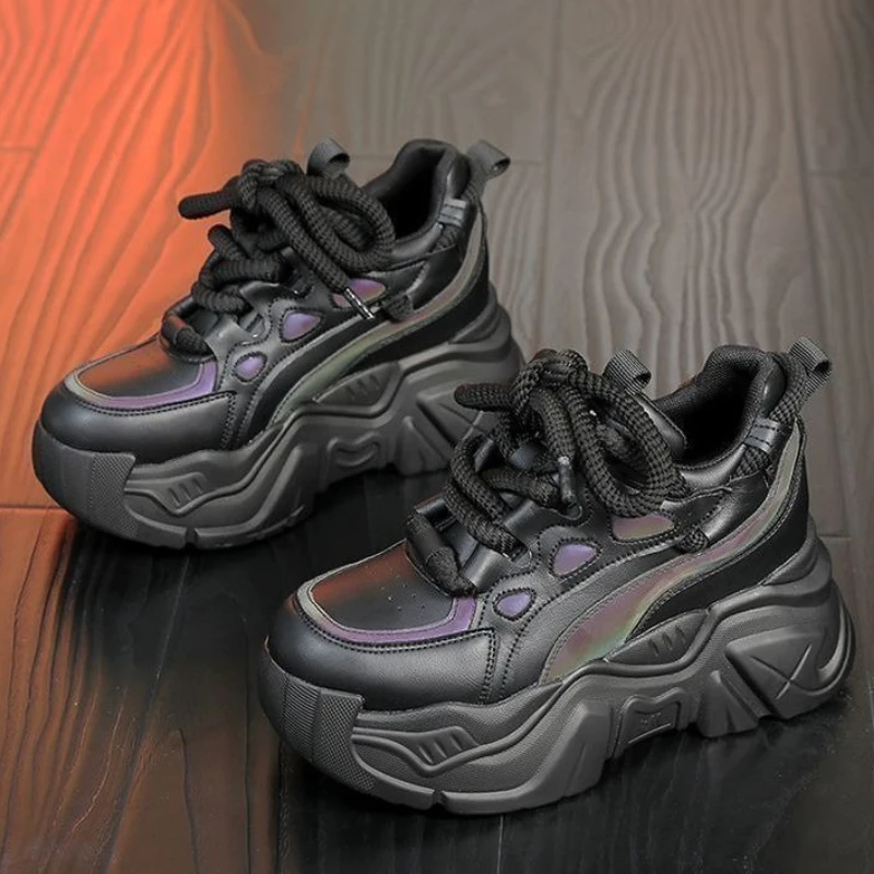 2025 Inverno Must Have Sneaker - Women Shoes Must Have recensione e prezzo